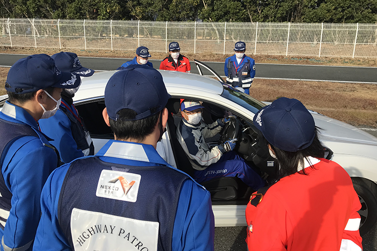 安全運転技能研修1