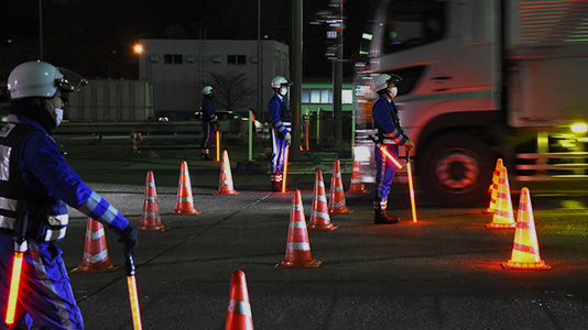 法令違反車両取締等業務