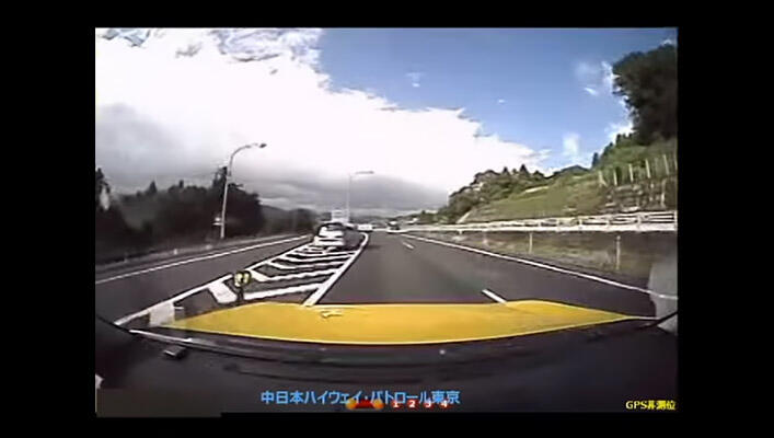 進路間違い車両