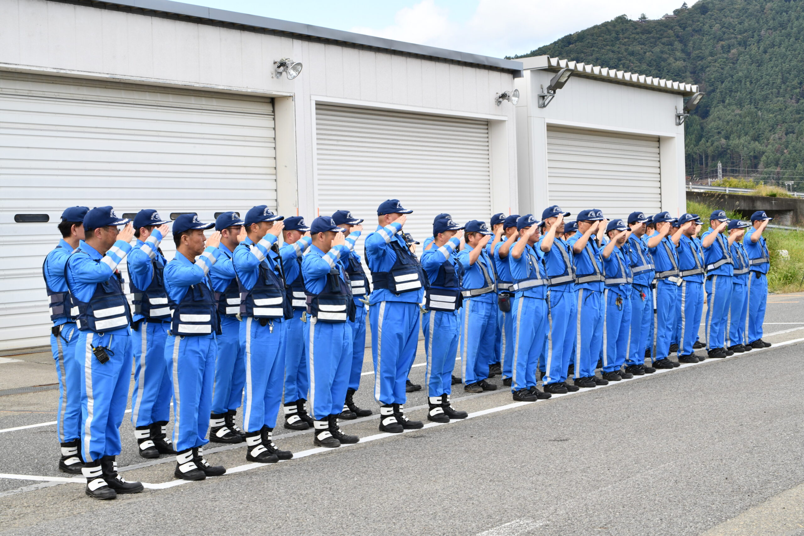 はる様確認用 2025年度 法令違反車両取締等業務安全訓練会 | 社員ブログ『私、高速